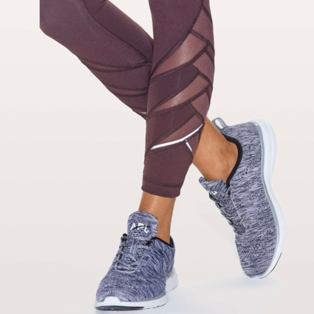 Lululemon Motionful 7/8 Tight 25" Black Cherry 8